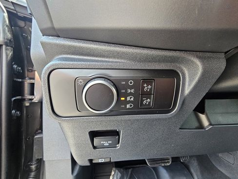 New 2025 Ford Bronco Badlands image 21