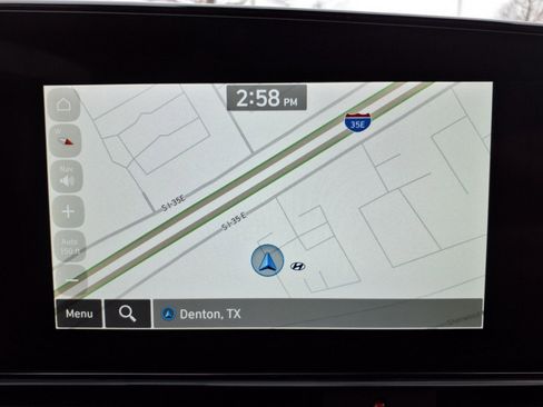 Certified 2025 Hyundai Elantra Limited image 5