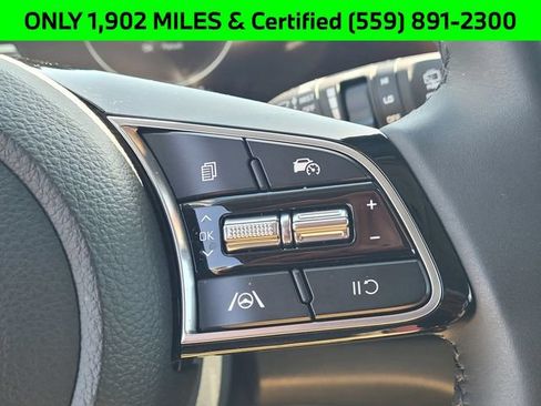 Certified 2025 Kia Seltos EX FWD image 15