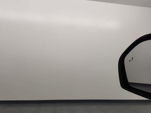 Used 2020 Ford Explorer Limited w/ Class III Trailer Tow Package image 23