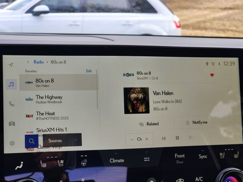 Certified 2025 Lexus RX 350 image 25