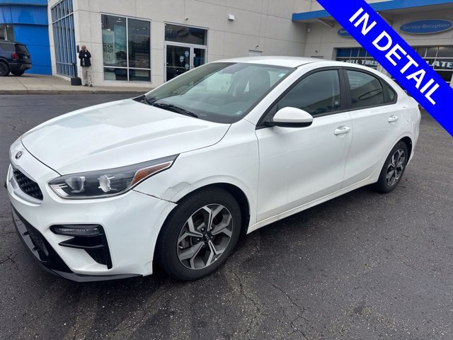 Used 2021 Kia Forte LXS FWD image 3