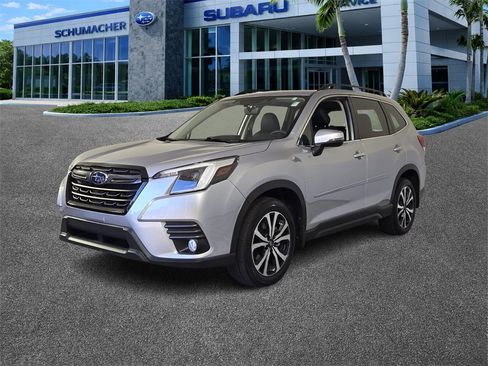 Used 2023 Subaru Forester Limited image 3