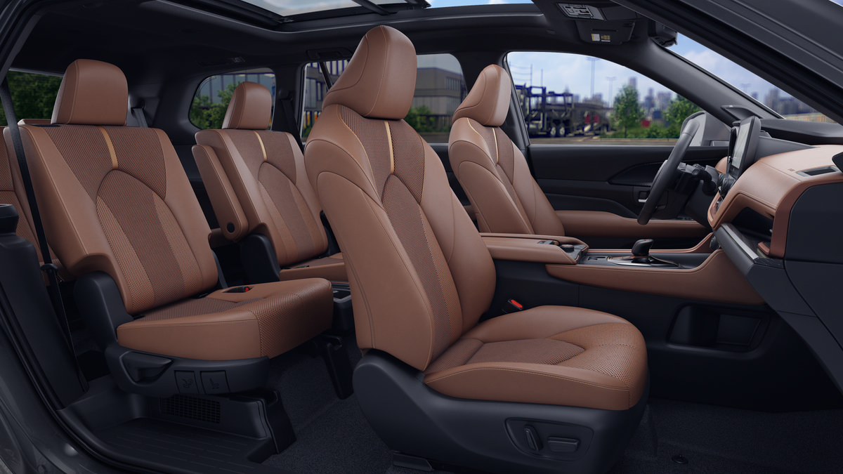 New 2026 Toyota Grand Highlander AWD Hybrid image 18