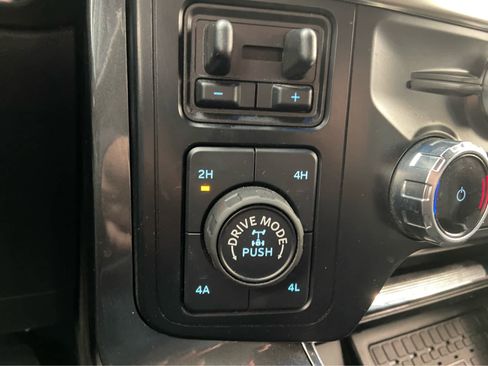 Used 2023 Ford F150 Lariat w/ Equipment Group 502A High AWD/4WD image 35