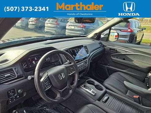 Used 2022 Honda Passport TrailSport image 11