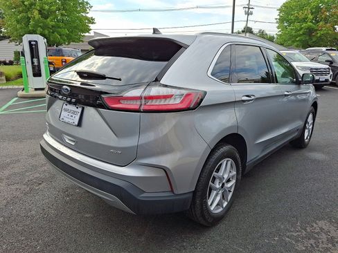 Used 2023 Ford Edge SEL w/ Convenience Package AWD/4WD image 5