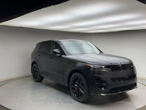 New 2026 Land Rover Range Rover Sport Dynamic SE AWD/4WD image 8