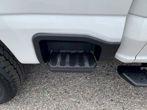 New 2024 Ford F250 Lariat w/ Lariat Ultimate Package image 4