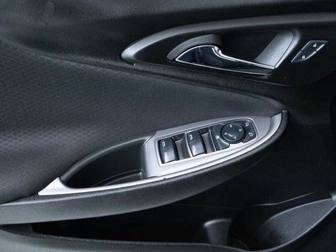 Used 2025 Chevrolet Malibu RS image 23