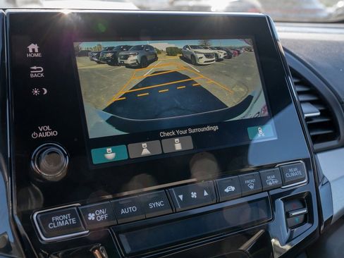 Used 2023 Honda Odyssey Sport image 9