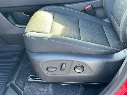 New 2026 Chevrolet Traverse LT w/ LPO, Floor Liner Package FWD image 11