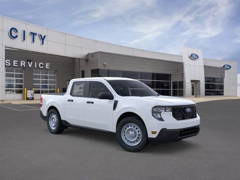 New 2026 Ford Maverick XL w/ Equipment Group 101A AWD/4WD image 7