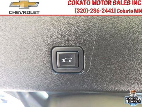 Used 2023 Chevrolet Traverse Premier w/ Redline Edition AWD/4WD image 26