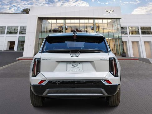 Used 2025 Cadillac Optiq Sport 1 image 5