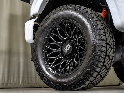 Used 2022 Ford F250 XLT w/ XLT Value Package image 53