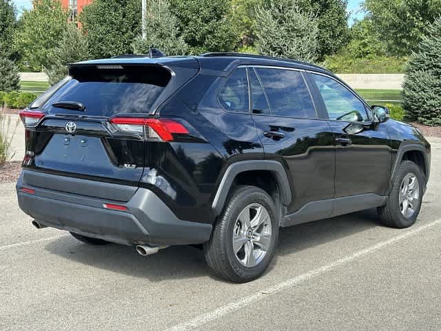 Used 2025 Toyota RAV4 XLE FWD image 30