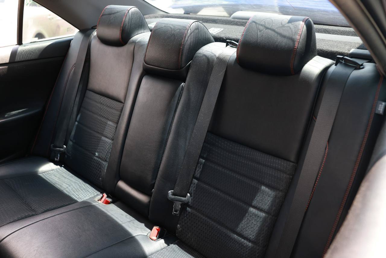 Used 2015 Toyota Camry SE FWD image 8