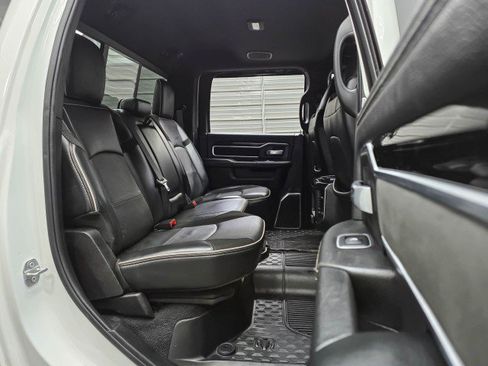 Used 2019 RAM 2500 Laramie AWD/4WD image 19