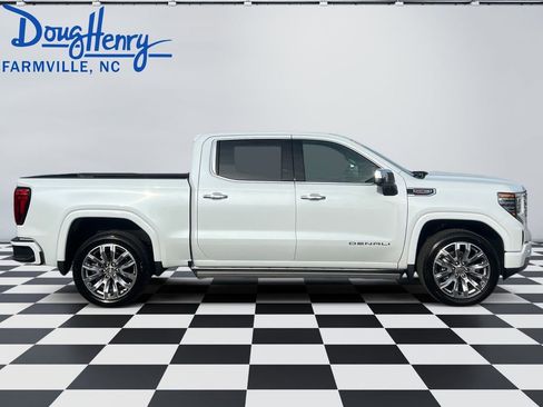 New 2026 GMC Sierra 1500 Denali w/ Denali Reserve Package AWD/4WD image 6