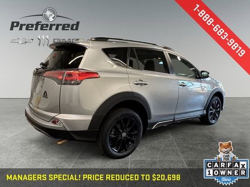 Used 2018 Toyota RAV4 XLE image 18