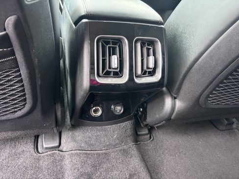 Used 2021 Kia Sorento SX image 30