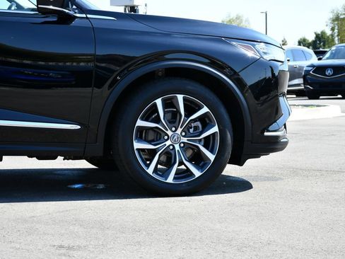 Used 2023 Acura MDX w/ Technology Package AWD/4WD image 12