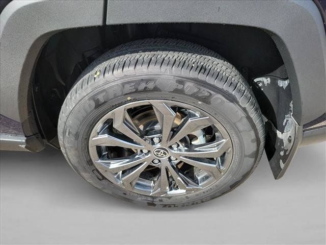 Used 2025 Toyota RAV4 XLE Premium AWD/4WD image 12
