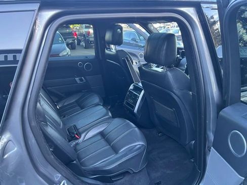 Used 2017 Land Rover Range Rover Sport HSE AWD/4WD image 28