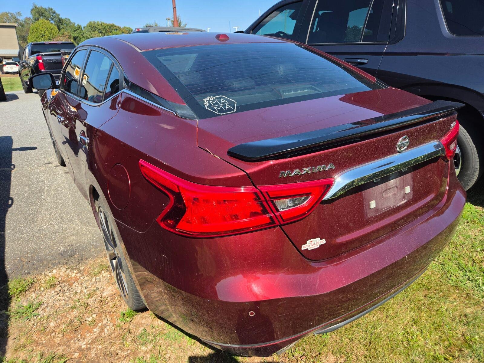 Used 2016 Nissan Maxima SR FWD image 7