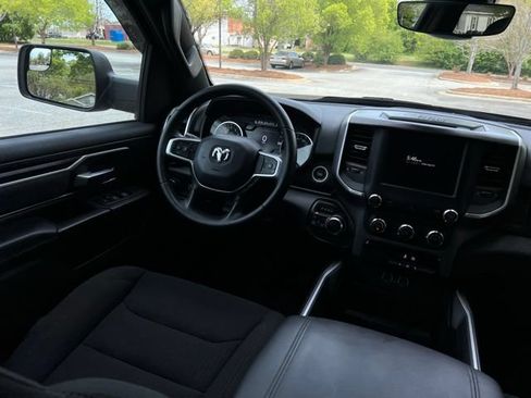 Used 2022 RAM 1500 Big Horn AWD/4WD image 27