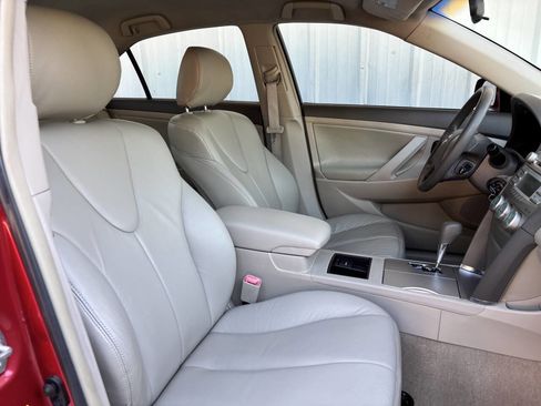 Used 2007 Toyota Camry LE image 16