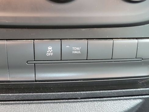 Used 2017 RAM 1500 Outdoorsman AWD/4WD image 29