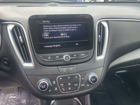 Used 2024 Chevrolet Malibu LT image 14