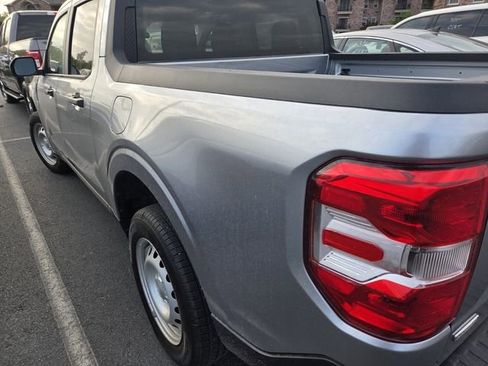 Used 2023 Ford Maverick XL image 4