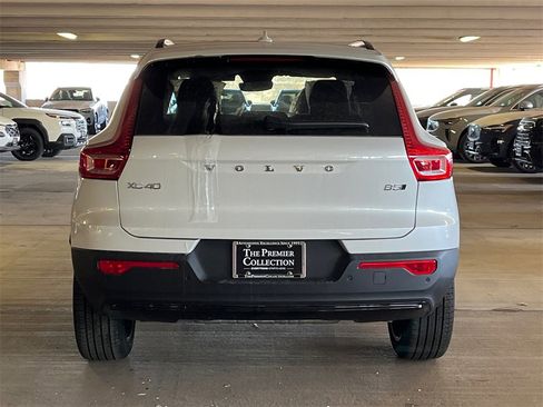 New 2026 Volvo XC40 B5 Ultra w/ Protection Package Premier image 3
