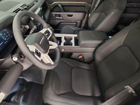 New 2026 Land Rover Defender 110 S AWD/4WD image 14