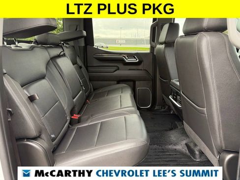 Used 2023 Chevrolet Silverado 1500 LTZ AWD/4WD image 40