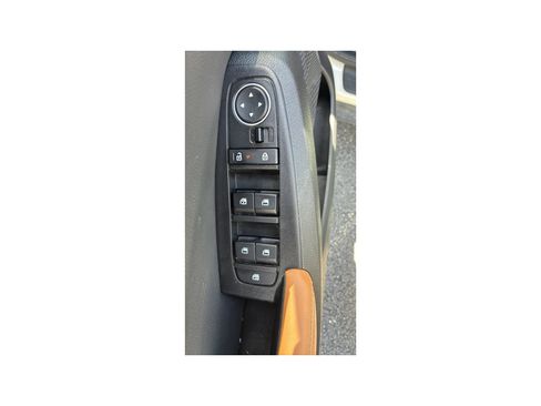 Used 2025 Kia Seltos EX w/ EX Sunroof Package FWD image 12