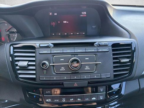 Used 2017 Honda Accord Sport Special Edition image 17