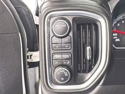 Used 2020 Chevrolet Silverado 1500 LT Trail Boss image 32