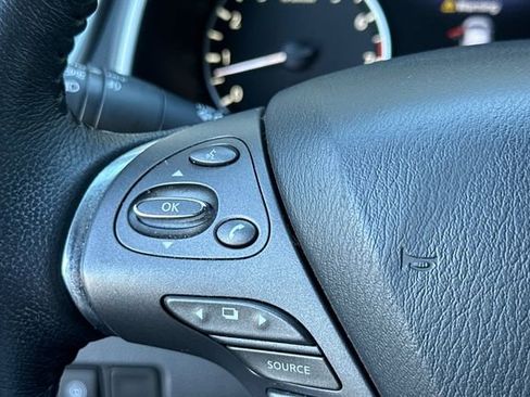 Used 2023 Nissan Murano SV image 26