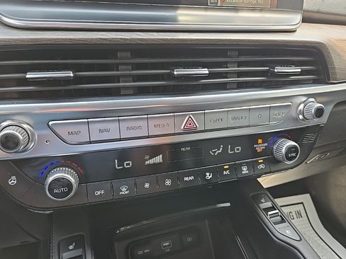 Used 2022 Kia Telluride EX w/ EX Premium Package image 46