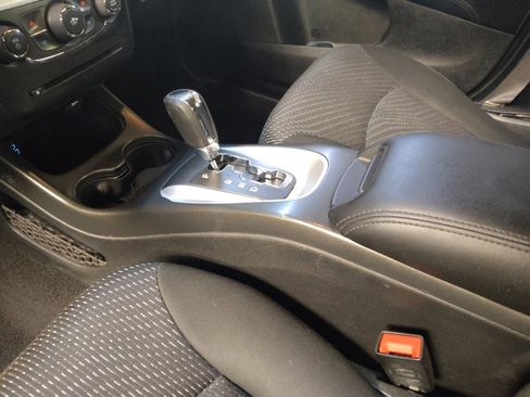 Used 2019 Dodge Journey SE w/ Premium Group FWD image 26