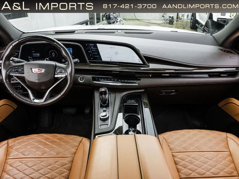 Used 2022 Cadillac Escalade Premium Luxury w/ Performance Package image 7