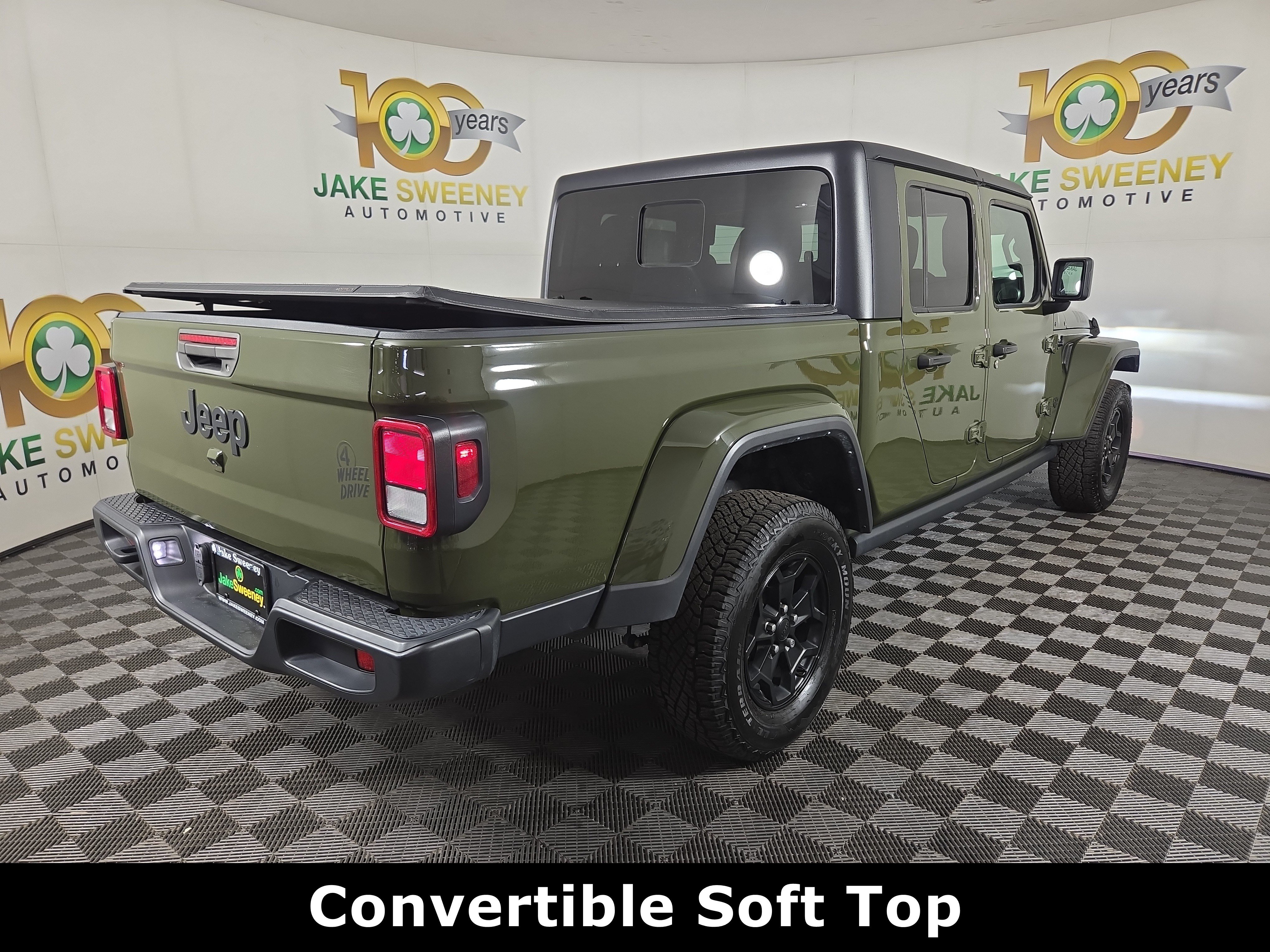 Used 2022 Jeep Gladiator Overland AWD/4WD image 10