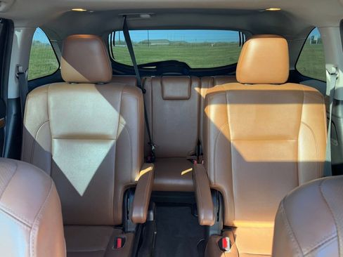 Used 2019 Toyota Highlander Limited Platinum image 17