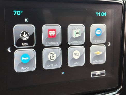 Used 2018 Chevrolet Traverse LT image 27