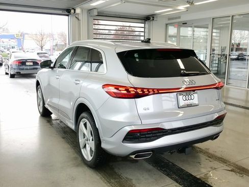 New 2025 Audi Q5 Premium Plus image 4