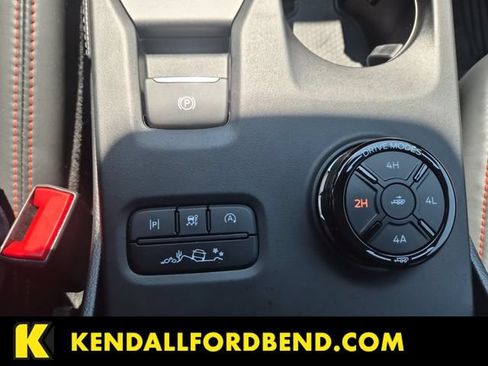 Certified 2025 Ford Ranger Raptor AWD/4WD image 20